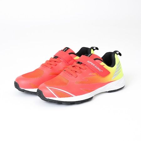 発売直後に品薄となった子供靴「SUPER SONIC」が再入荷！1月にかけっこ教室も開催