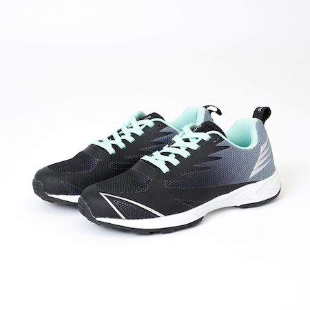 発売直後に品薄となった子供靴「SUPER SONIC」が再入荷！1月にかけっこ教室も開催