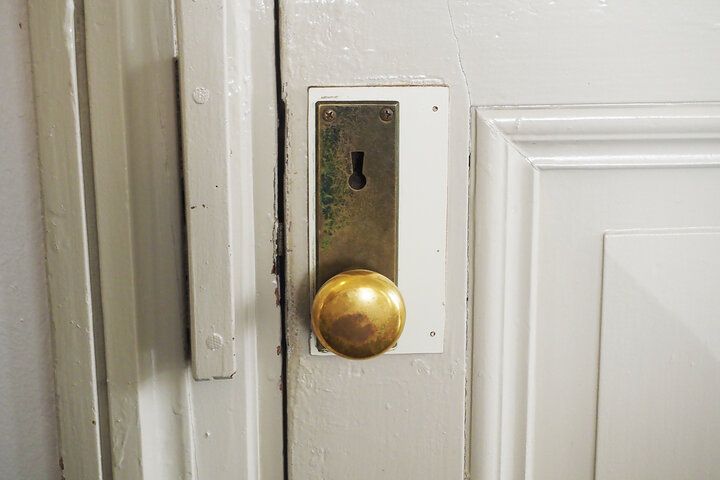 豪徳寺で約130年の時を旅する♪ 水色のかわいい洋館でお一人様OKのアフタヌーンティーを「旧尾崎テオドラ邸」