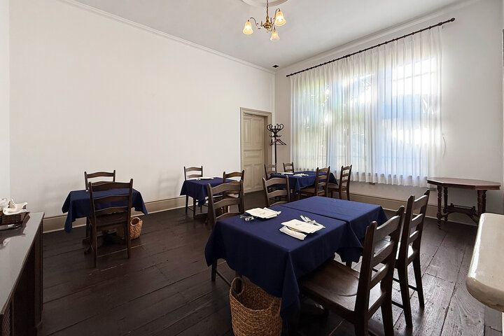 豪徳寺で約130年の時を旅する♪ 水色のかわいい洋館でお一人様OKのアフタヌーンティーを「旧尾崎テオドラ邸」