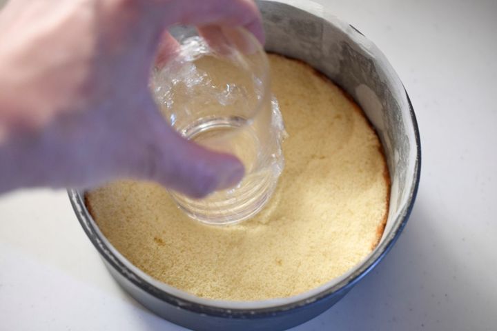 いちごのレアチーズケーキ