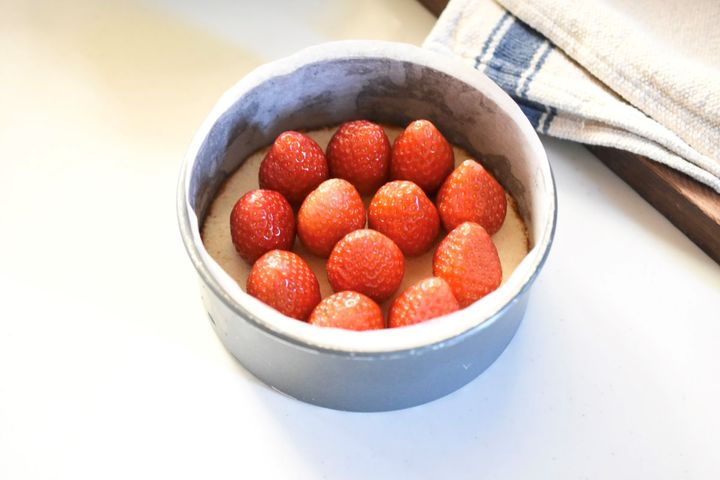 いちごのレアチーズケーキ