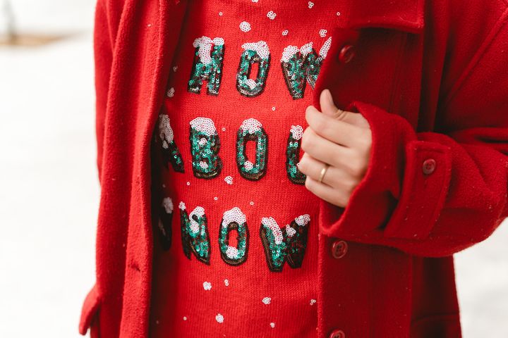 どんな季節もデニムがコーデの味方！カラー別にみるデニムを活かしたスタイリング術３選【ファッジ クリスマスマーケット スナップ】