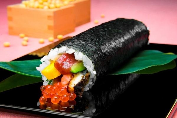 【石川県金沢市】ホテル金沢が「特上海鮮恵方巻」の予約受付を開始！料理長厳選の9種の具材を使用