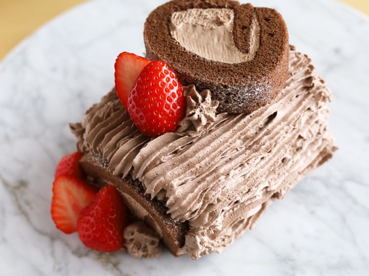 「市販の切れてるロールケーキでブッシュドノエル」レシピ08