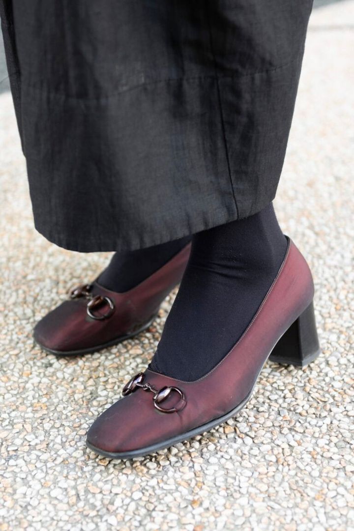 「グッチ」のシューズ