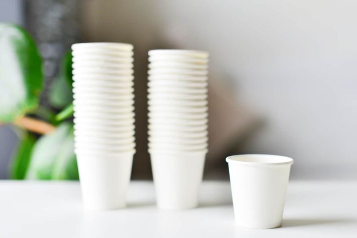 100均「紙コップ」が超優秀で使える！【セリア・キャンドゥ・ダイソー】