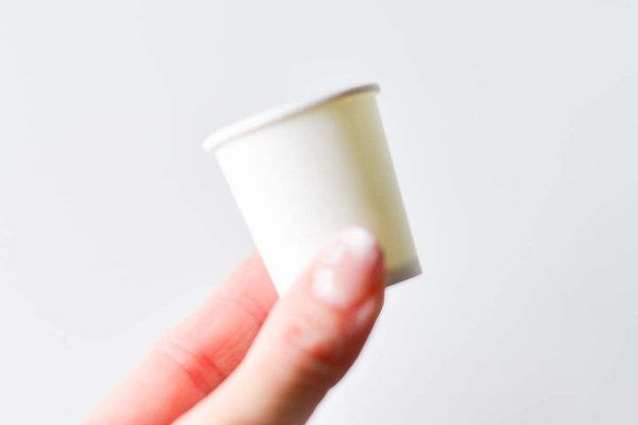 100均「紙コップ」が超優秀で使える！【セリア・キャンドゥ・ダイソー】