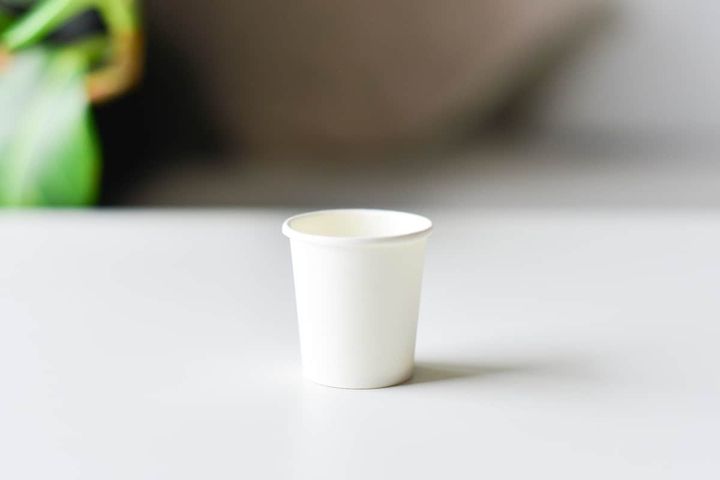 100均「紙コップ」が超優秀で使える！【セリア・キャンドゥ・ダイソー】