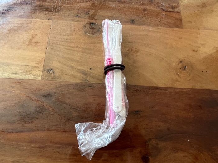 100均『ポリエチレン手袋』が実は万能♡「それ入れる？」が正解。旅行・帰省の救世主でした！