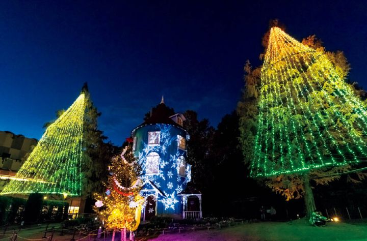 きらびやかな光の演出は幻想的な美しさ