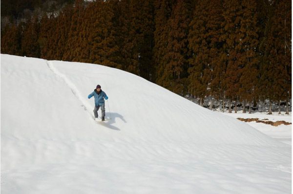 【富山県南砺市】世界遺産・五箇山の伝統的な雪遊びを現代風に！「BENTA」体験イベント開催