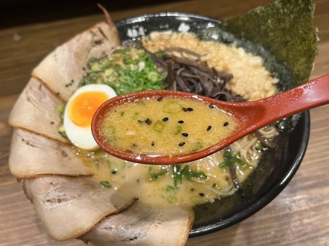 麺屋一矢（めんやいっし）チャーシューめん