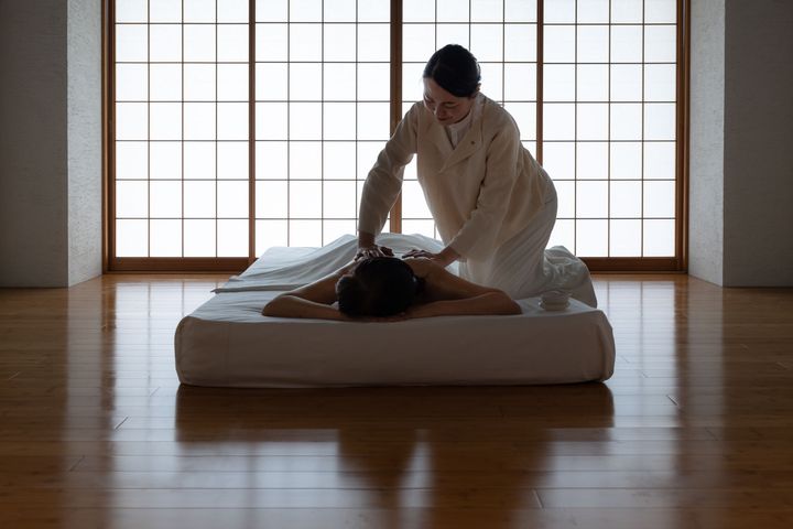 和を感じる、静かな空間でヒーリングの時間を堪能できる。