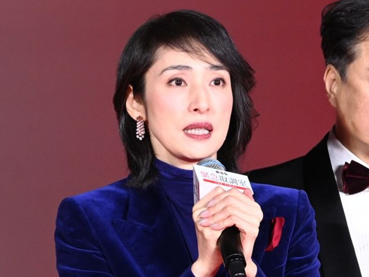 劇場版 「緊急取調室 THE FINAL」カウントダウンイベントより天海祐希 クランクイン！ width=