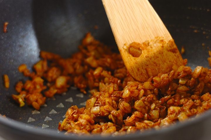 基本の下処理から！やわらか牛すじカレーの作り方3