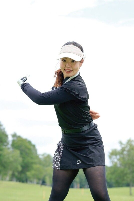 女性コーチが“タメの作り方”を解説！ドライバーの飛距離を伸ばす方法