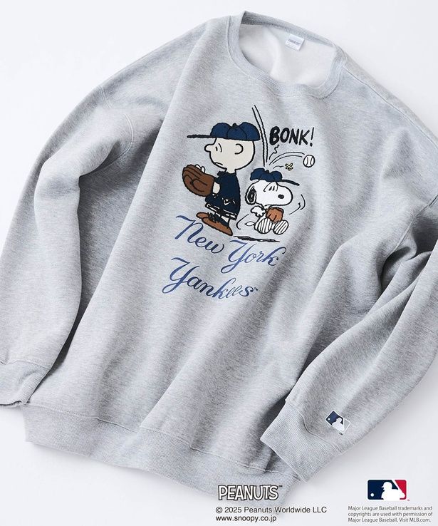 「裏起毛トレーナー(杢グレー/ニューヨーク・ヤンキース)」(大人用7689円、キッズ5280円)