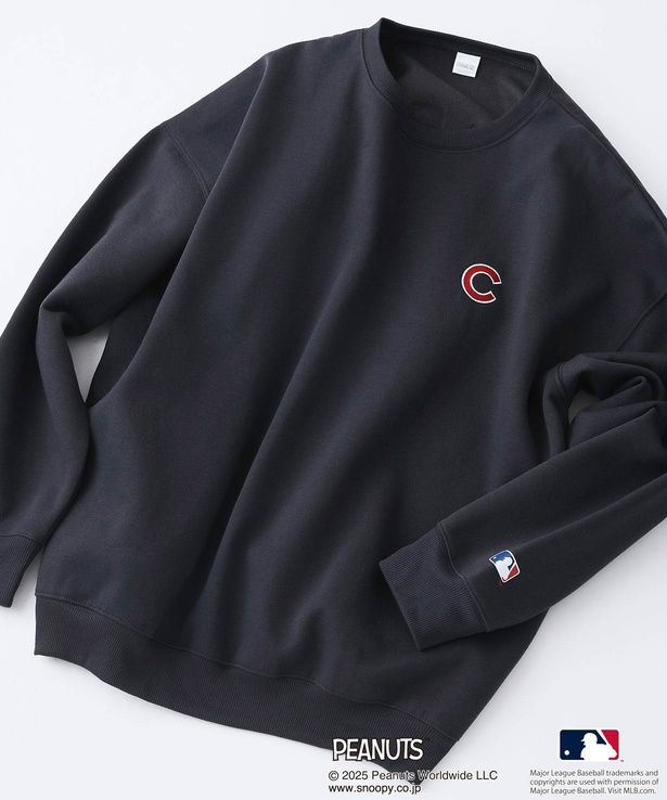 「裏起毛トレーナー(スミクロ/シカゴ・カブス)」(大人用7689円、キッズ5280円)