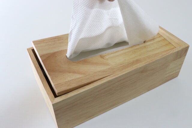 木製ティッシュボックス 取り出し