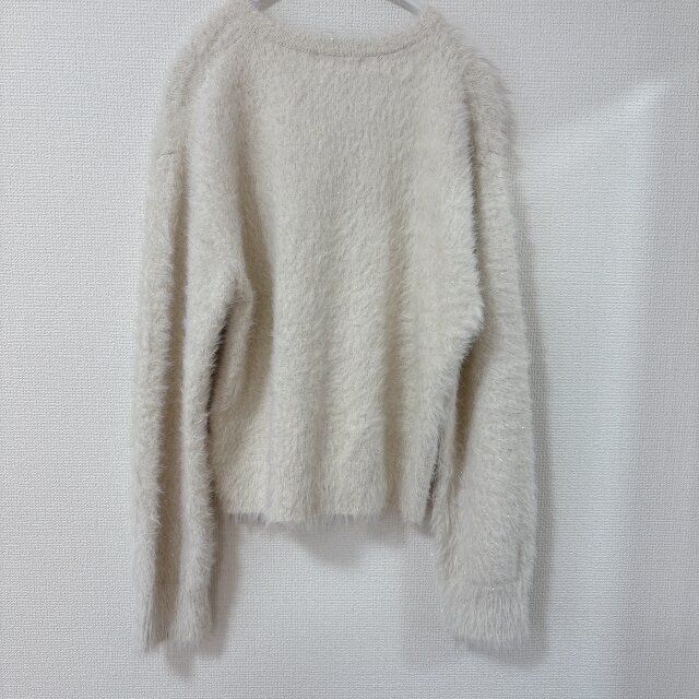 GUシャイニークルーネックカーディガンの背面