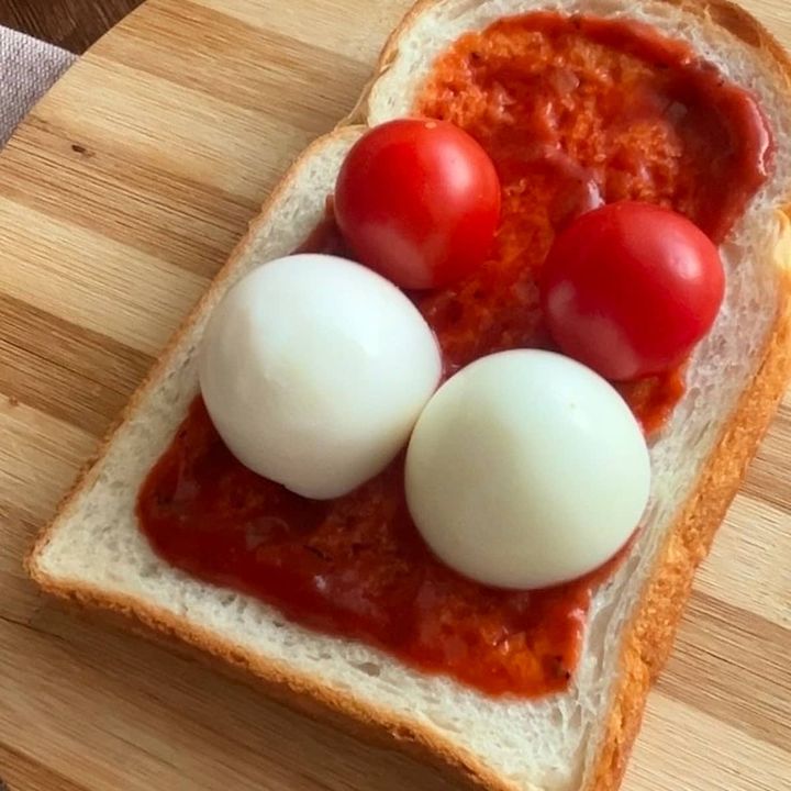 なかよし雪だるまトースト