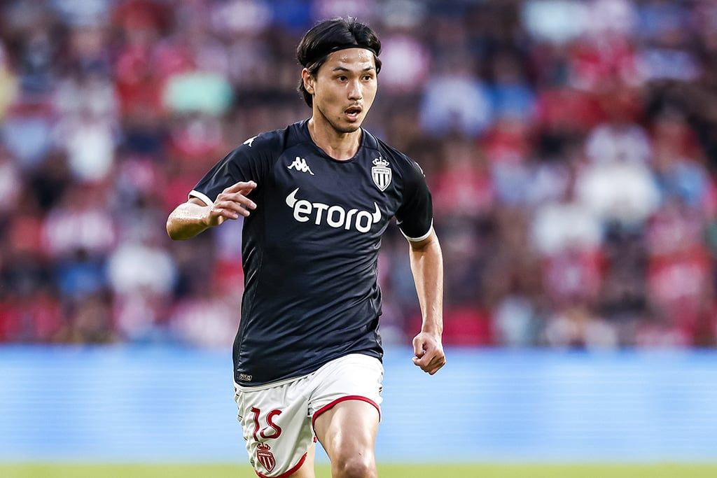 日本代表に激震 南野拓実が前十字靱帯断裂でW杯絶望か「重要な戦力を