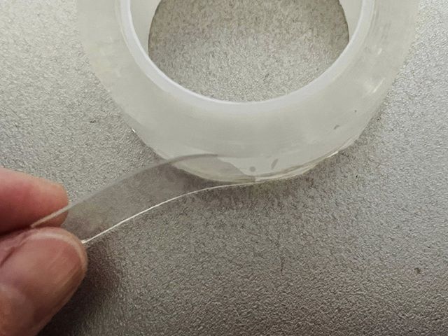 ダイソー 水まわりの汚れ防止テープ 粘着力が強い