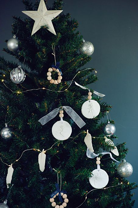 クリスマスツリーに飾りたいオーナメント「ウッドビーズのリース」を手づくりしようの画像1