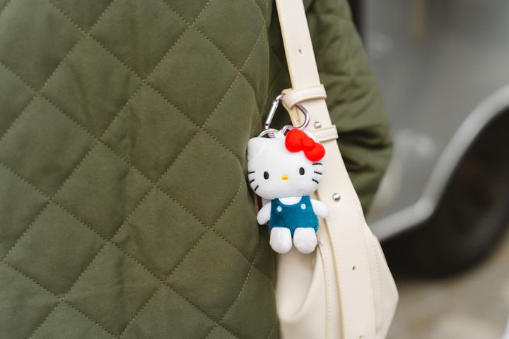 冬のマストアイテム「キルティングジャケット」はレディに仕上げて！かわいいポイントを差し込むのがコツ【ファッジ クリスマスマーケット スナップ】