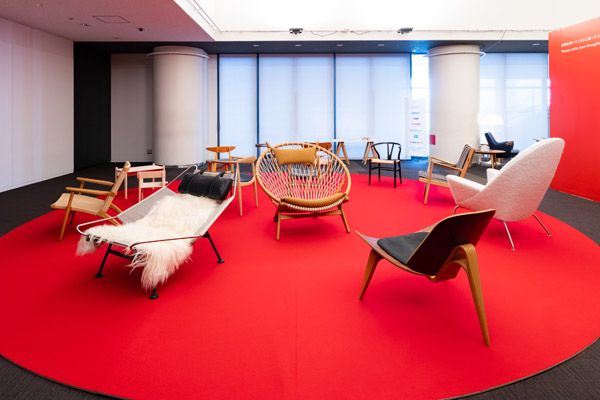 東京・渋谷で「ハンス・ウェグナー展」開催中！名作椅子に座れる体感コーナーも