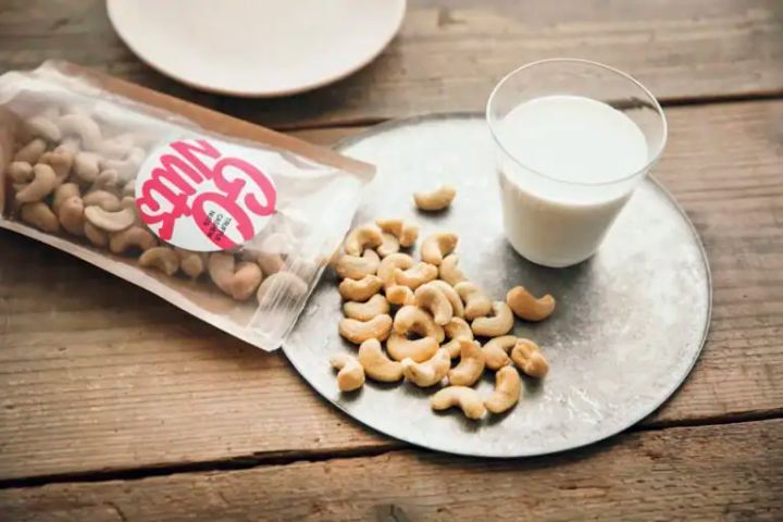 「ゴーナッツ」のトリュフカシューナッツ