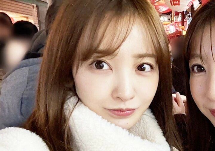 【写真・画像】板野友美（34）の妹・成美（30）、家族間のパワーバランスを告白「お父さんも姉に従って…」 1枚目