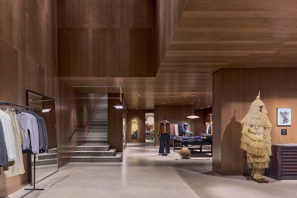 大阪・心斎橋にメンズストア「ZARA MAN 心斎橋筋」が新オープン