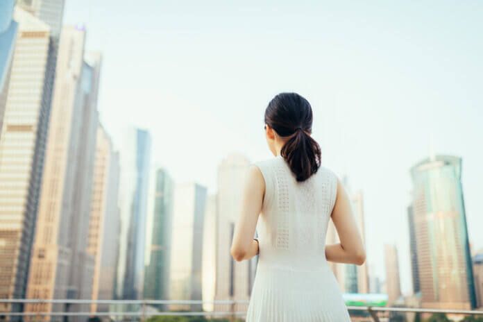 「縁切れば本命が来る」はウソ⁉恋愛ジンクスに要注意な理由