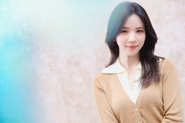 絵本を書き下ろしたNiziUのMAYAさんにインタビュー