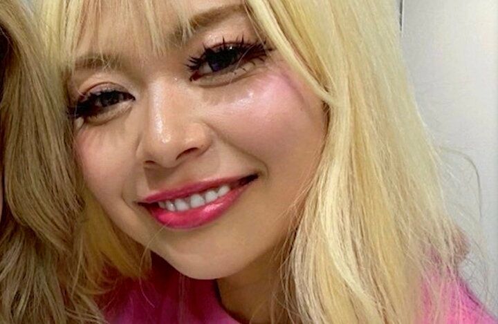 【写真・画像】人気女芸人のそっくり妹、姉からNSCに誘われるも断固拒否「今は専業主婦で3児の母です」 1枚目