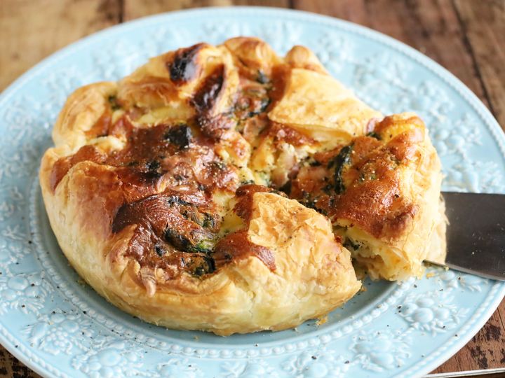 「ベーコンとほうれん草のキッシュ」レシピ