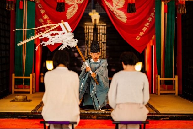 日本の夜を守るとされている日御碕神社での特別祈祷が受けられる