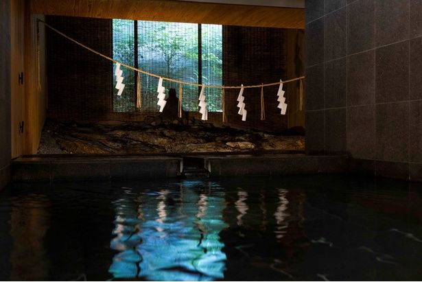 「神授の湯」と伝えられている「恩湯」