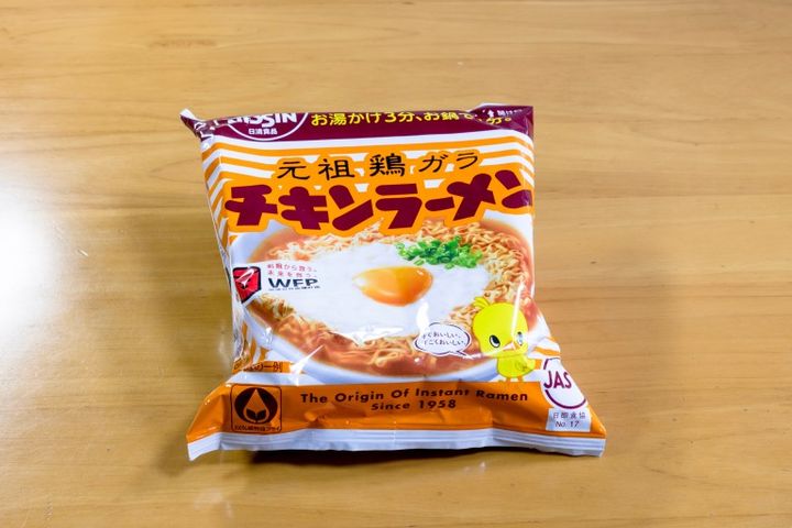 元祖鶏ガラ チキンラーメン パッケージ