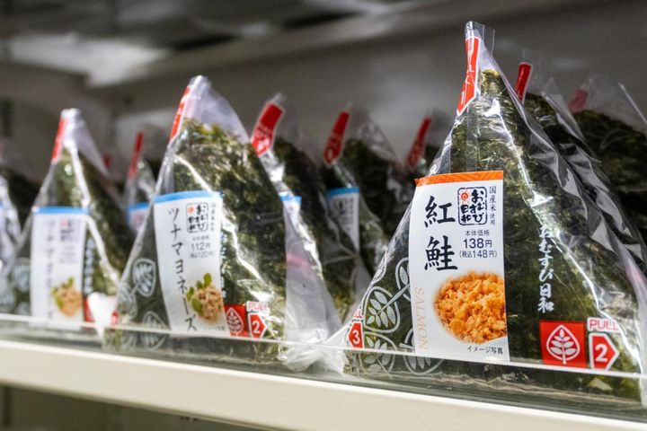 コンビニランチの正解「半分だけよりも1パックすべて食べたほうが、健康的！」という一品とは？【老けない食べ方の新常識＃3】