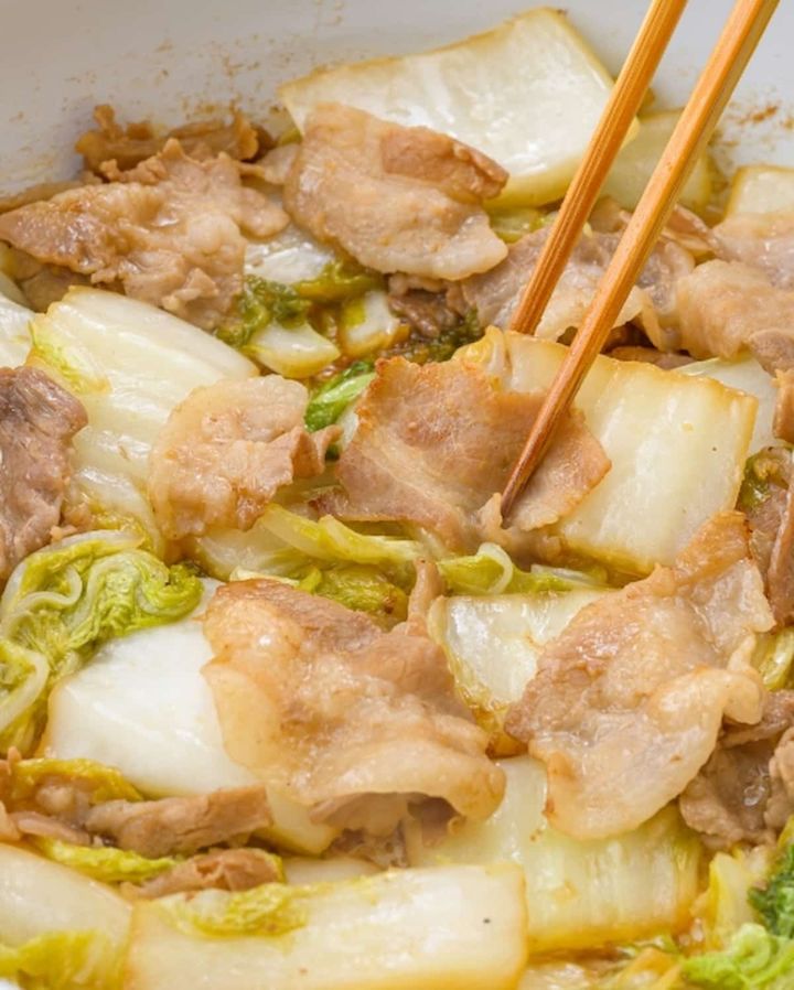 「豚バラ白菜炒め」レシピ