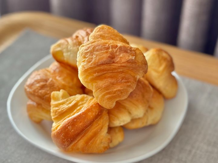 1個27円以下！バターがふわっと香るスイートクロワッサン