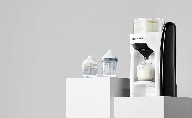 時短でミルクが作れる「Baby Brezza 自動ミルク調乳器(Formula Pro Advanced)」(参考価格3万2700円)