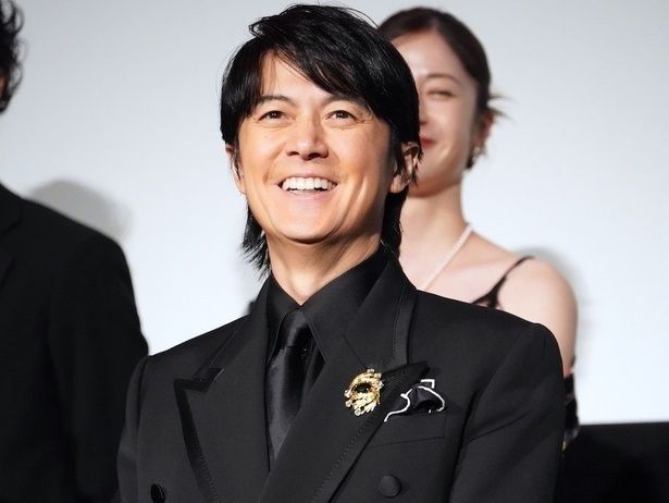 【写真を見る】『映画ラストマン -FIRST LOVE-』ワールドプレミアに登壇した福山雅治が、稲葉浩志との音楽最強バディ誕生に感激 取材・文/タナカシノブ