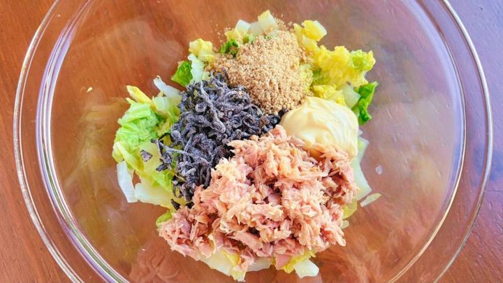 白菜とツナマヨ塩昆布あえ