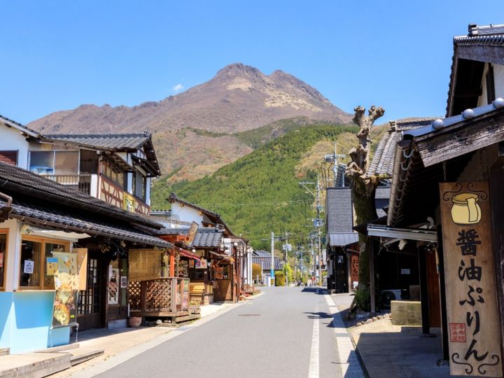 All About ニュース編集部が全国250人を対象に実施した温泉地に関するアンケートの調査結果から、長期休みに行きたいと思う「大分県の温泉地」ランキングを発表！ 2位「由布院温泉」を抑えた1位は？