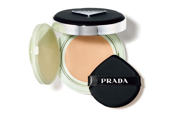 プラダ リヴィール メッシュ クッション ファンデーション