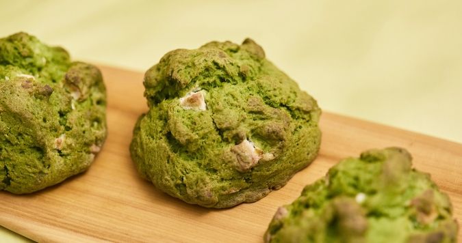 スターバックス コーヒー ジャパン/抹茶&ホワイトチョコスコーン